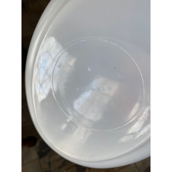 Dynaware, Pyr-O-Rey, 10" Brown Daisy Oval Casserole Dish - Picture 7 of 7